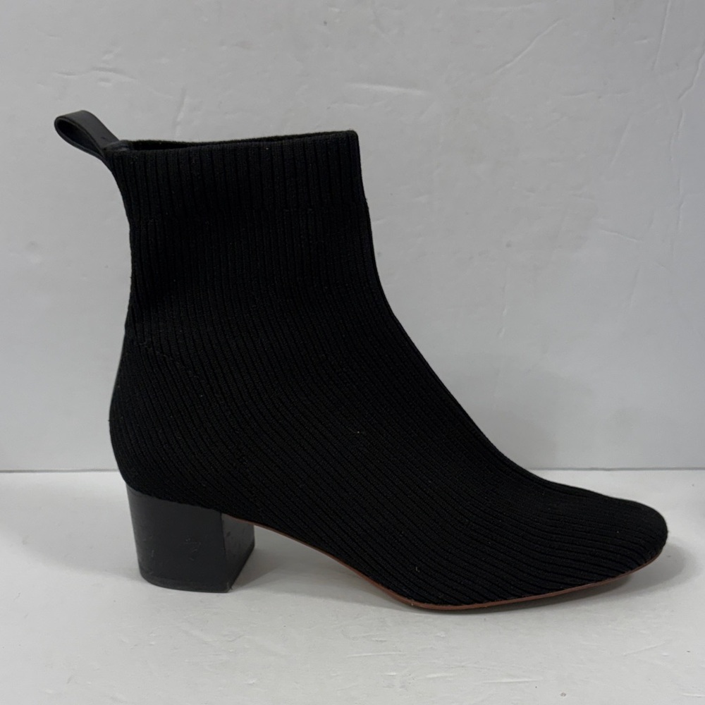 Everlane The Glove Boot in Black Women's Stretch Rib Knit Ankle Bootie